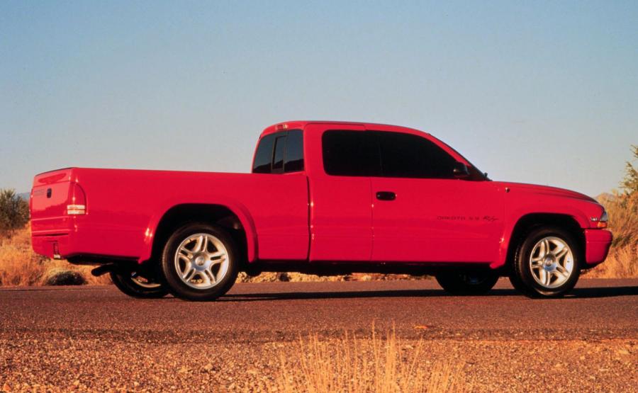  Dodge Dakota R/T 1998 года  (фото 8 из 12)